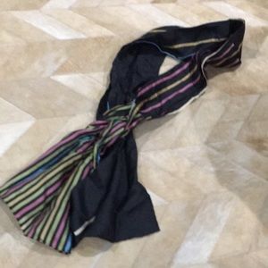 Multicolored scarf